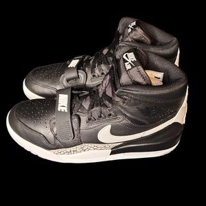Nike Air Jordan Legacy 312